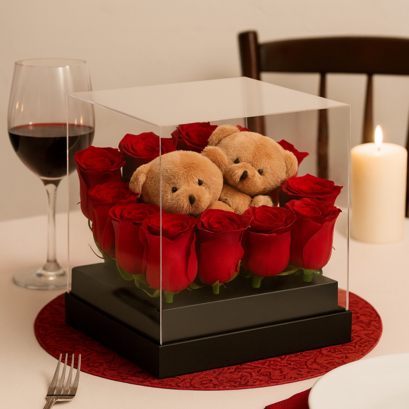 Asetat Kutuda Kırmızı Gül ve Ayıcık ile Romantik Hediye Seçimi